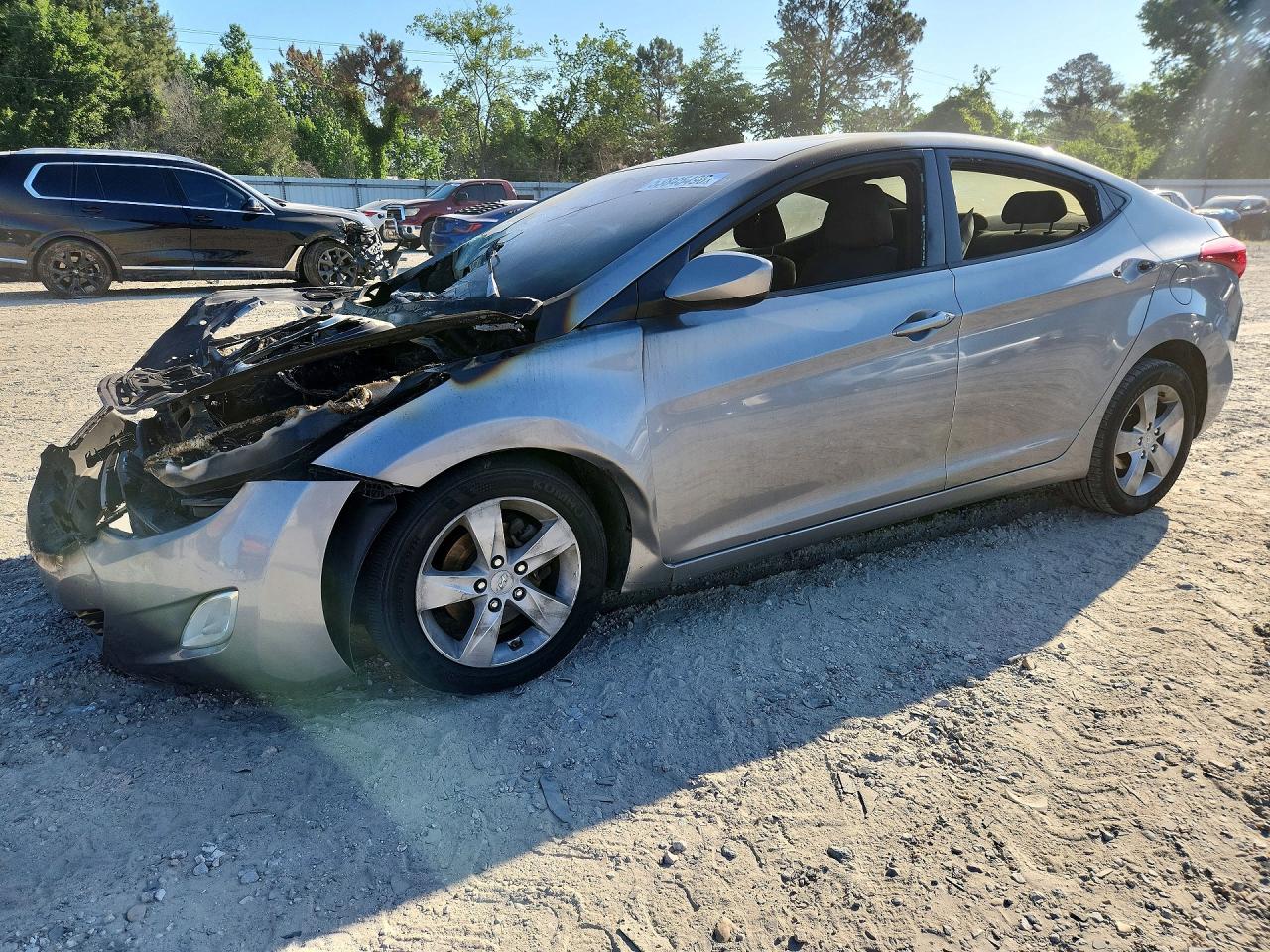 2012 HYUNDAI ELANTRA