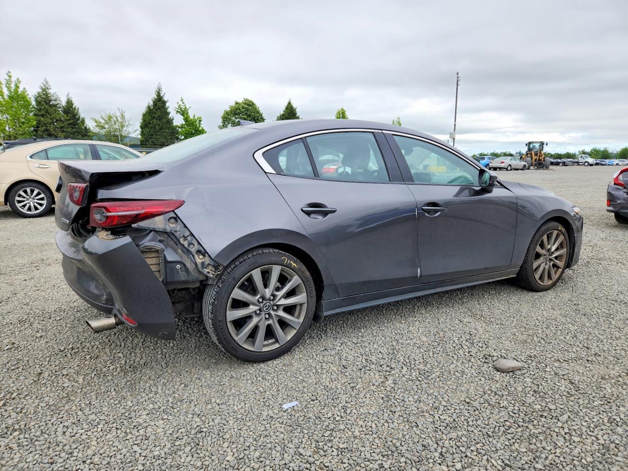 2020 MAZDA 3
