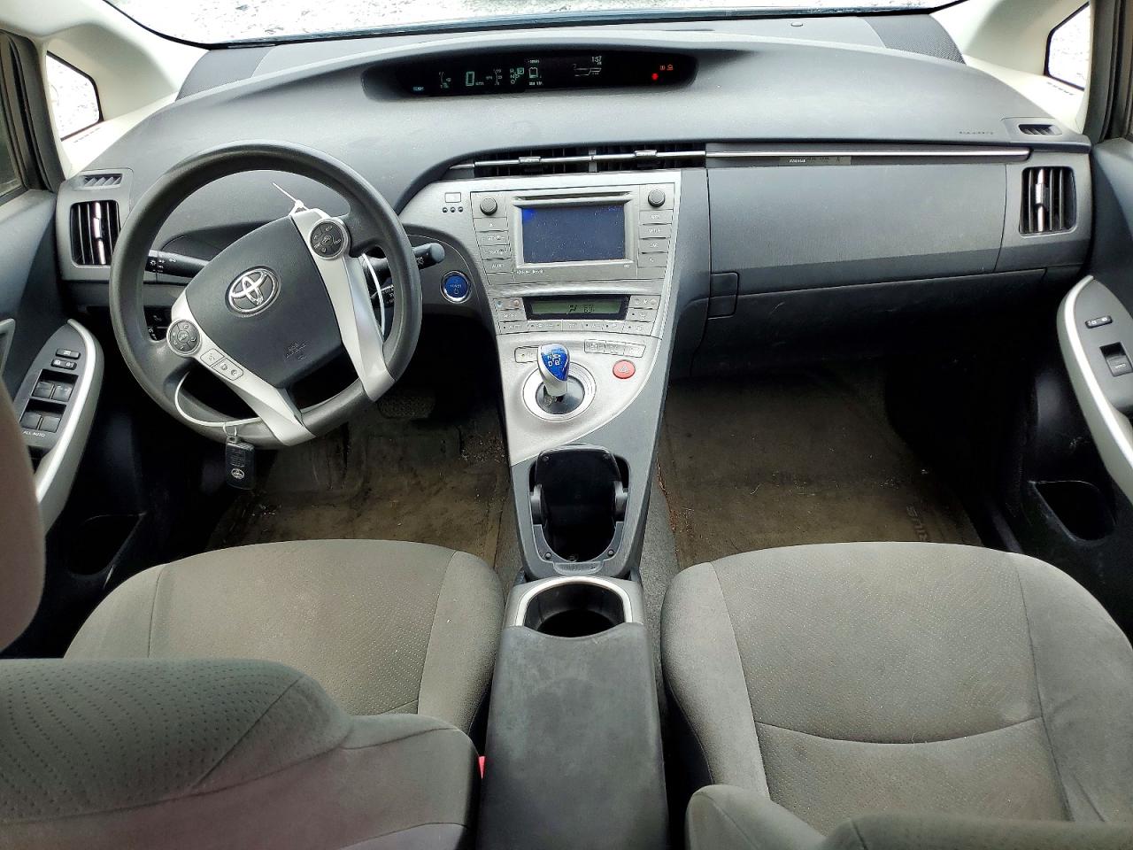 2013 TOYOTA PRIUS