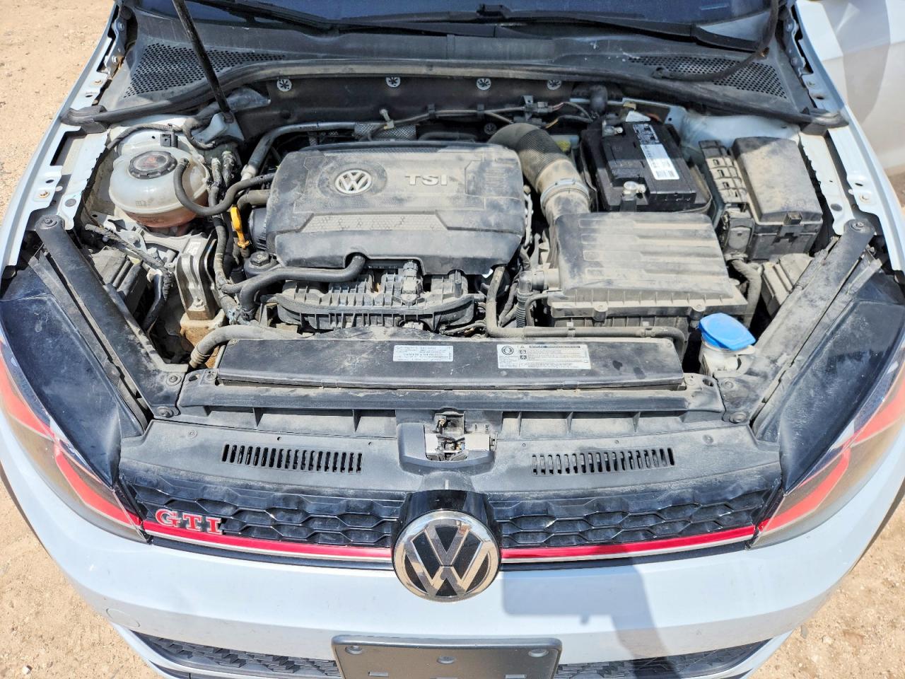 2019 VOLKSWAGEN GTI