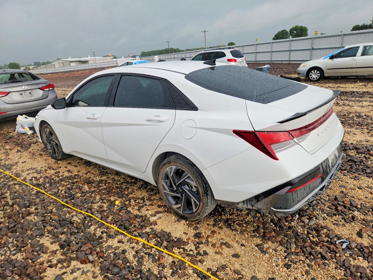 2025 HYUNDAI ELANTRA