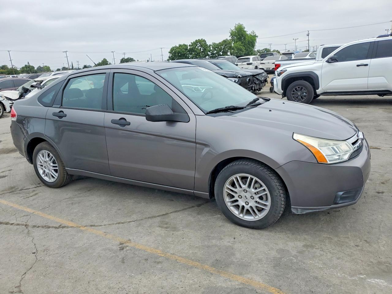 2010 FORD FOCUS