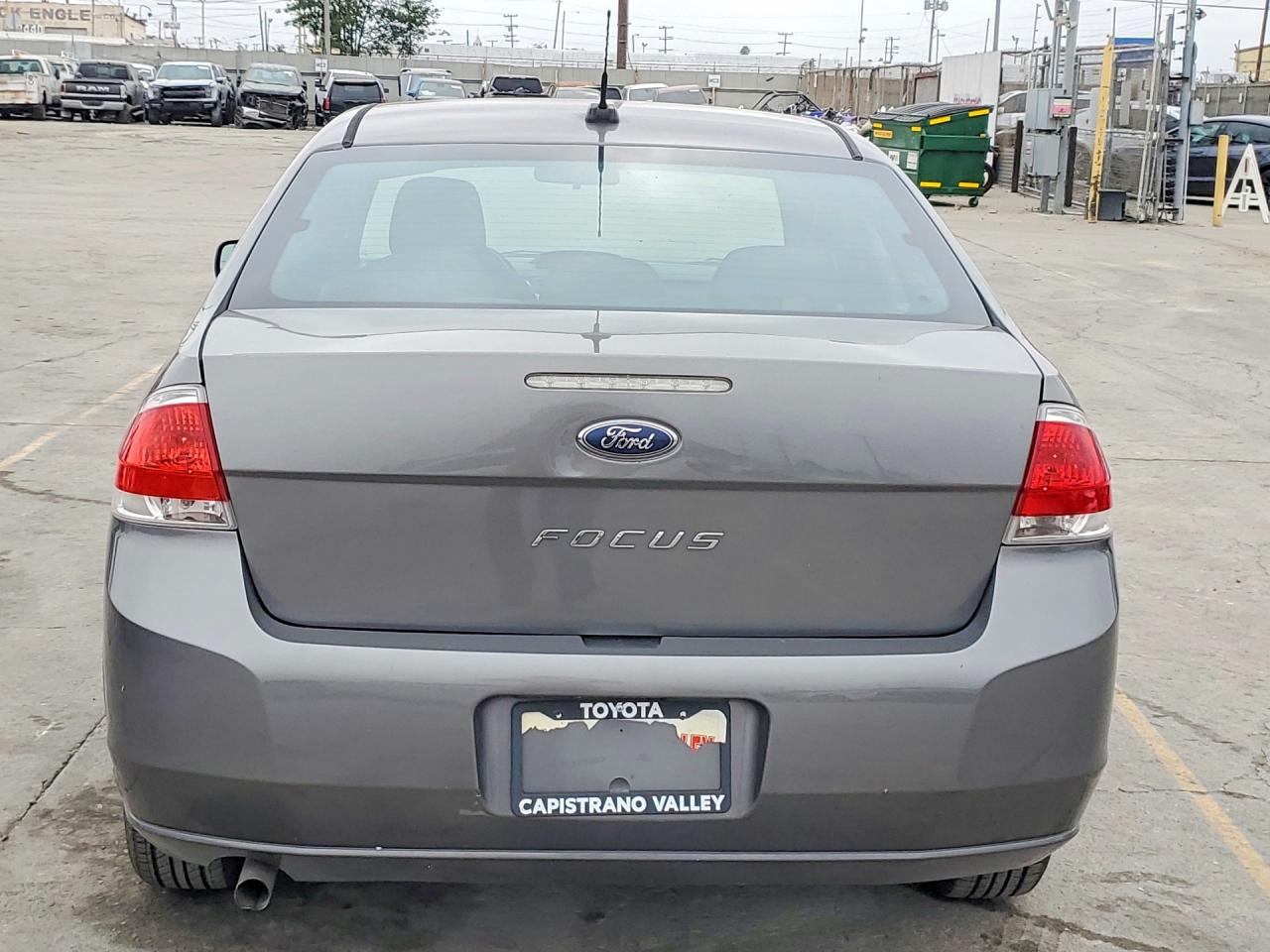 2010 FORD FOCUS