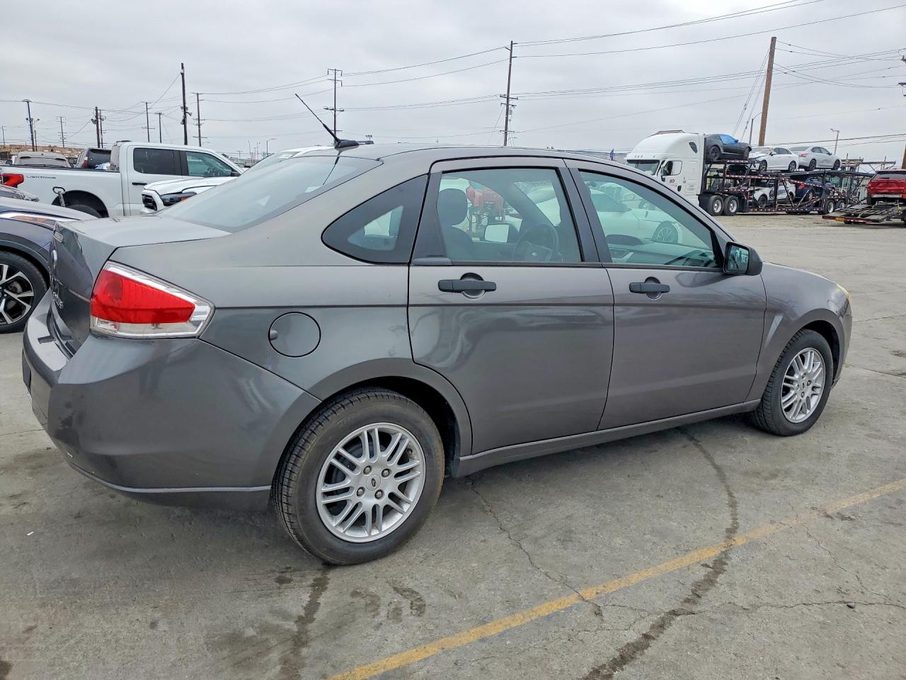 2010 FORD FOCUS
