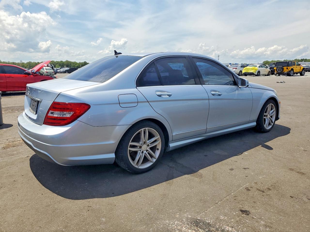 2013 MERCEDES-BENZ C-CLASS