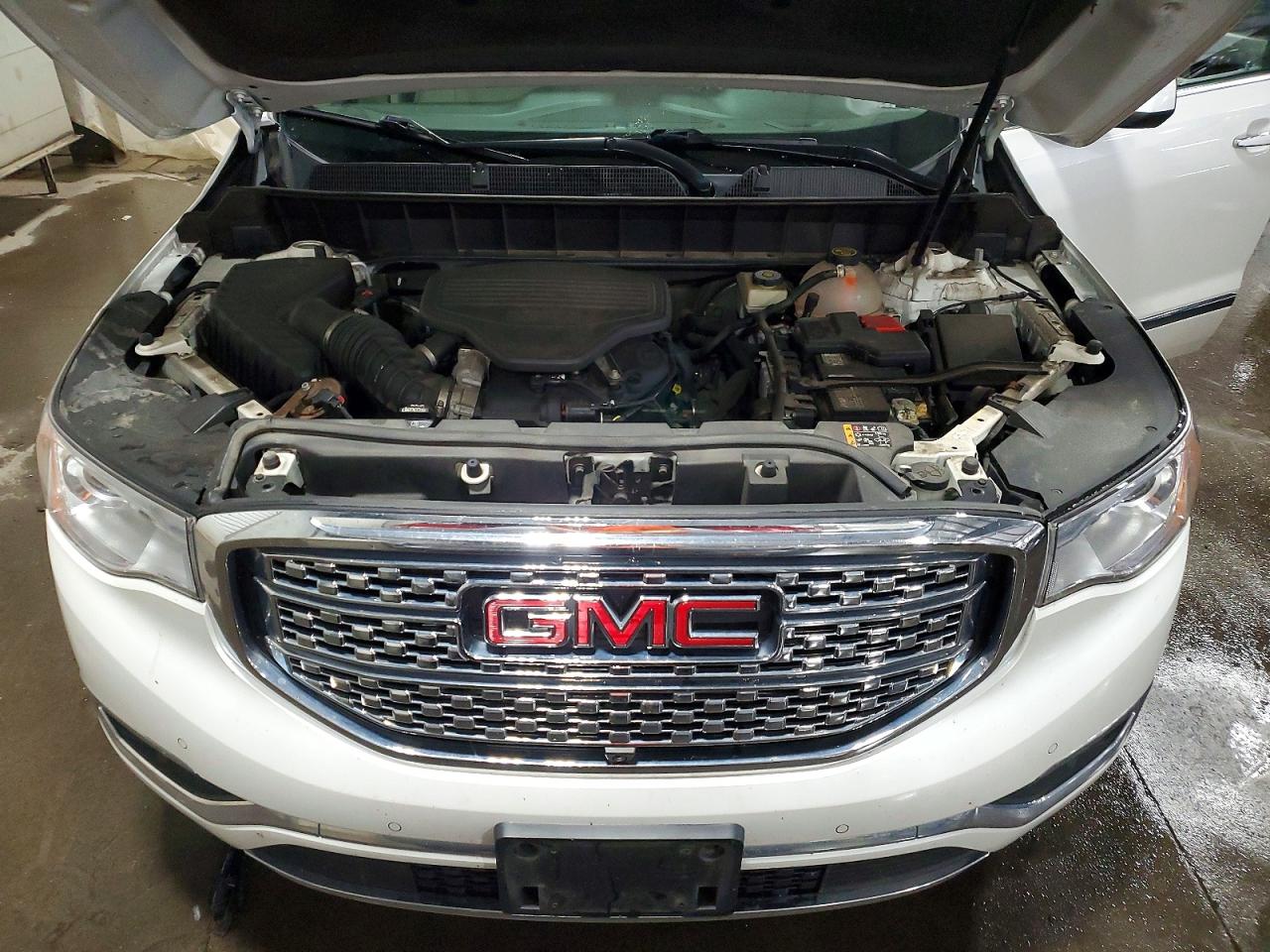 2017 GMC ACADIA DEN