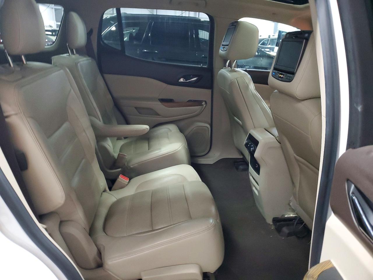 2017 GMC ACADIA DEN