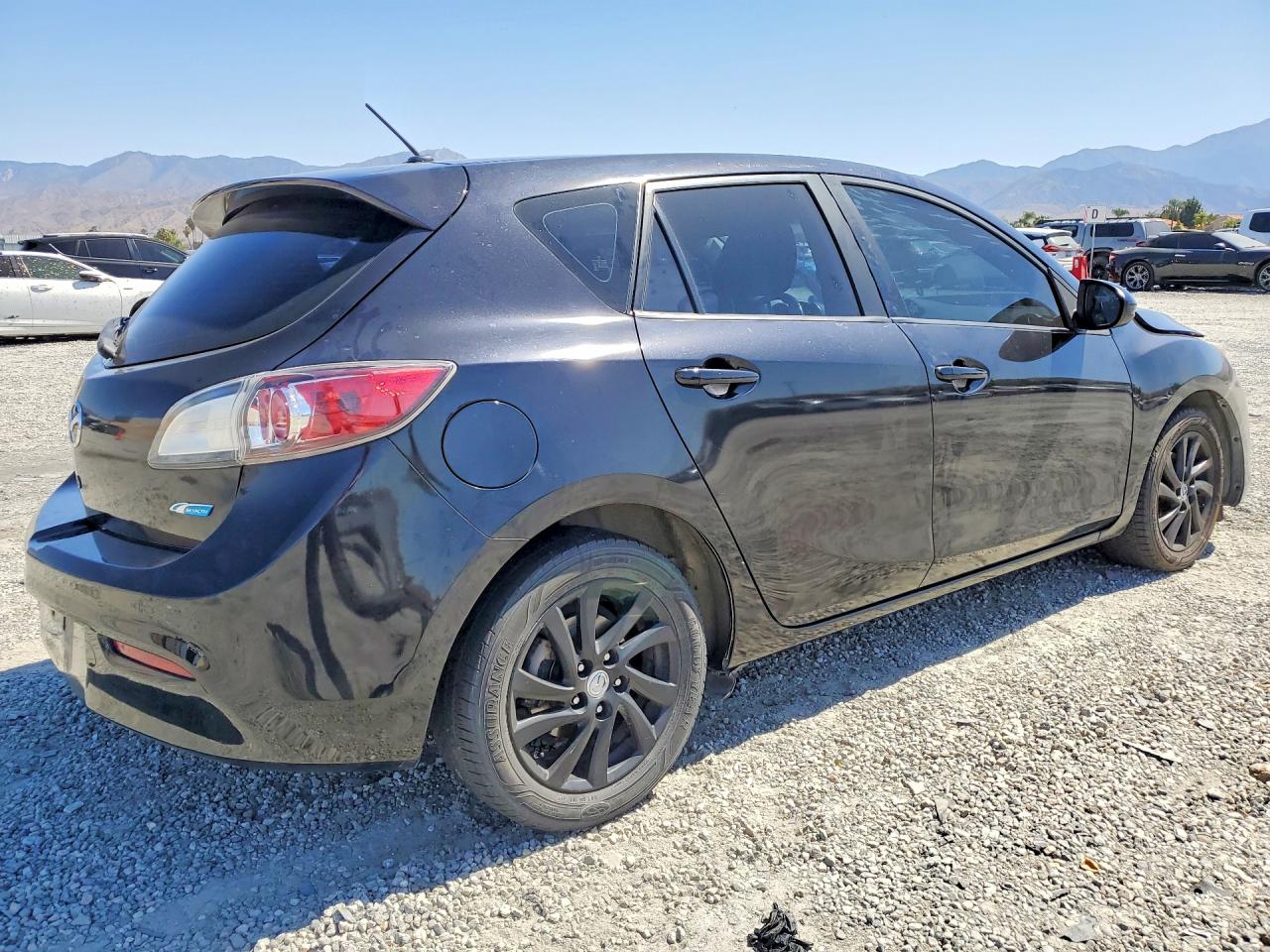 2012 MAZDA 3