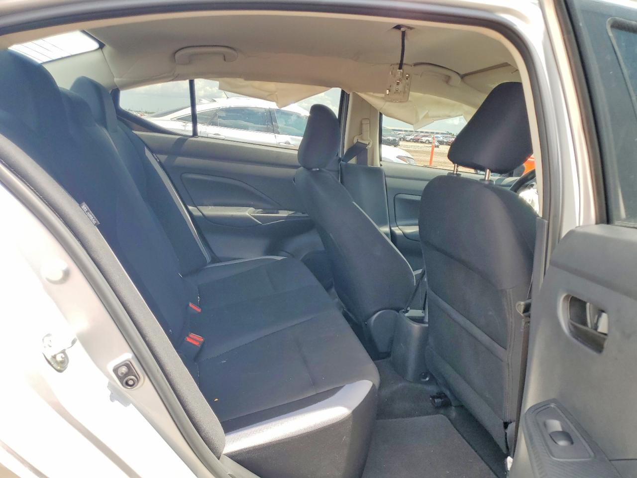 2025 NISSAN VERSA