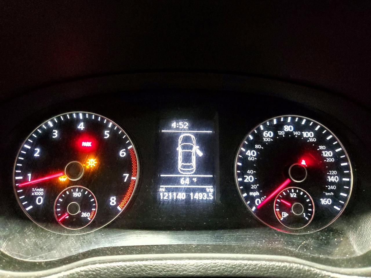 2014 VOLKSWAGEN PASSAT