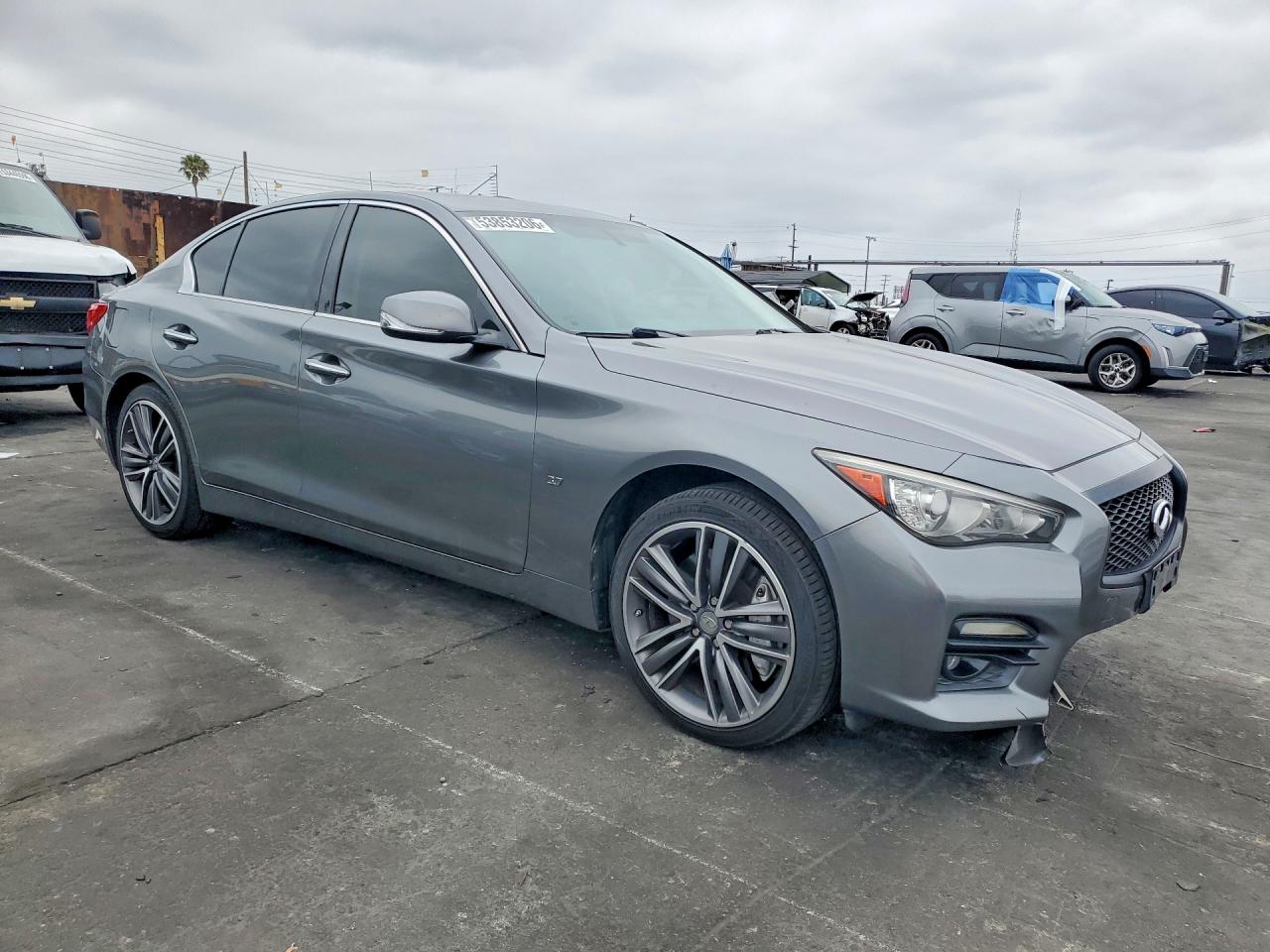 2014 INFINITI Q50
