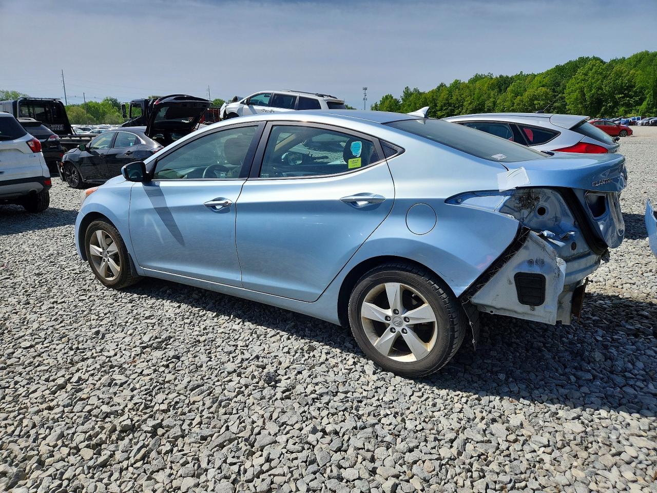 2012 HYUNDAI ELANTRA