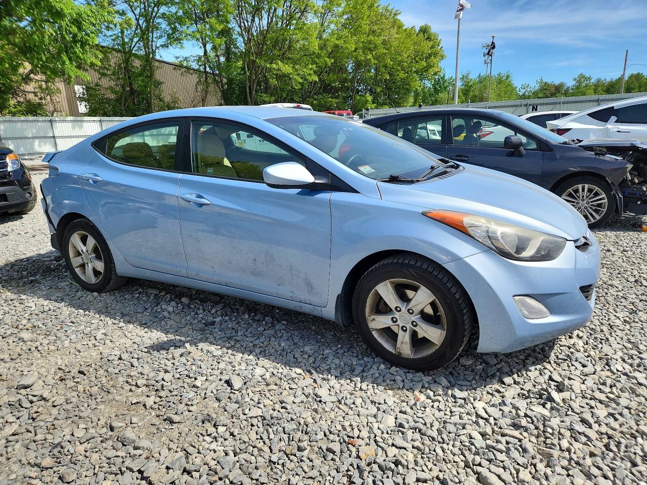 2012 HYUNDAI ELANTRA