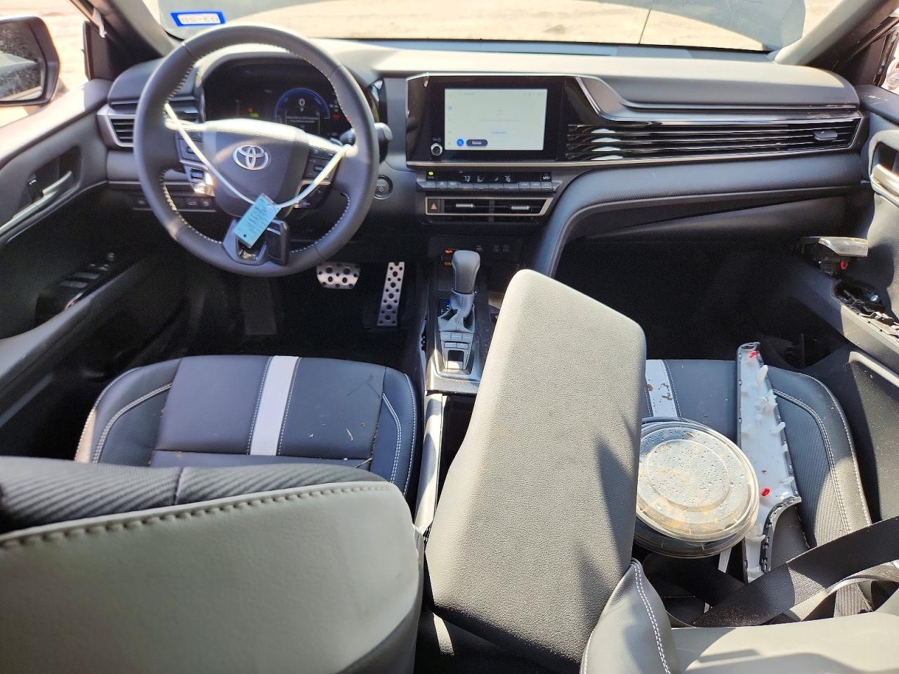 2026 TOYOTA CAMRY