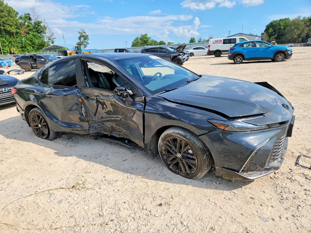 2026 TOYOTA CAMRY