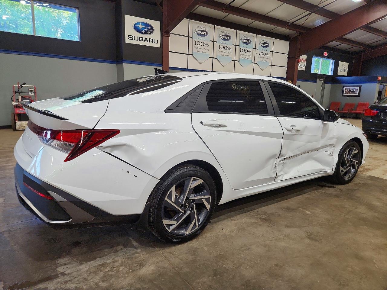 2025 HYUNDAI ELANTRA