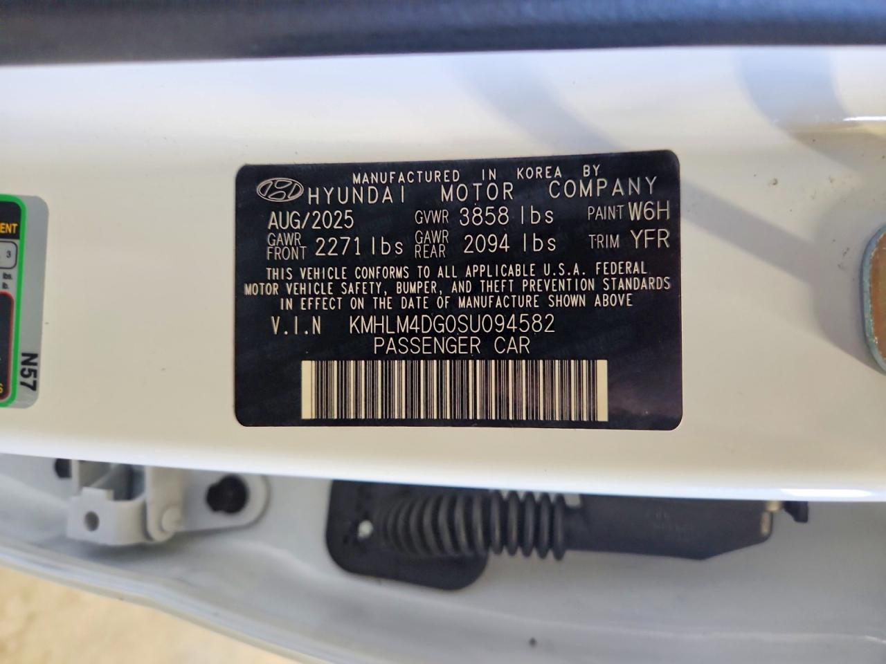 2025 HYUNDAI ELANTRA