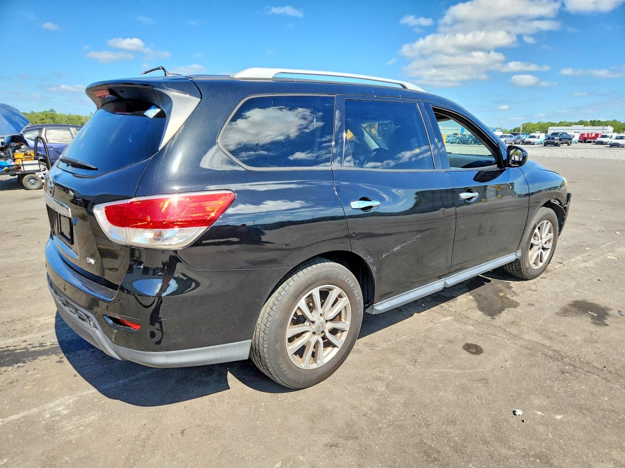 2015 NISSAN PATHFINDER
