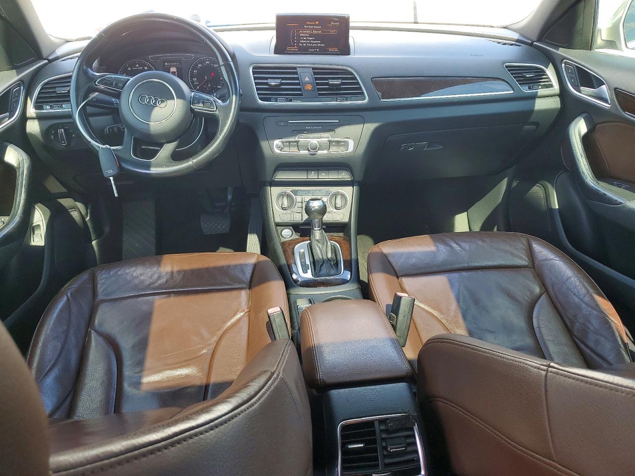 2016 AUDI Q3