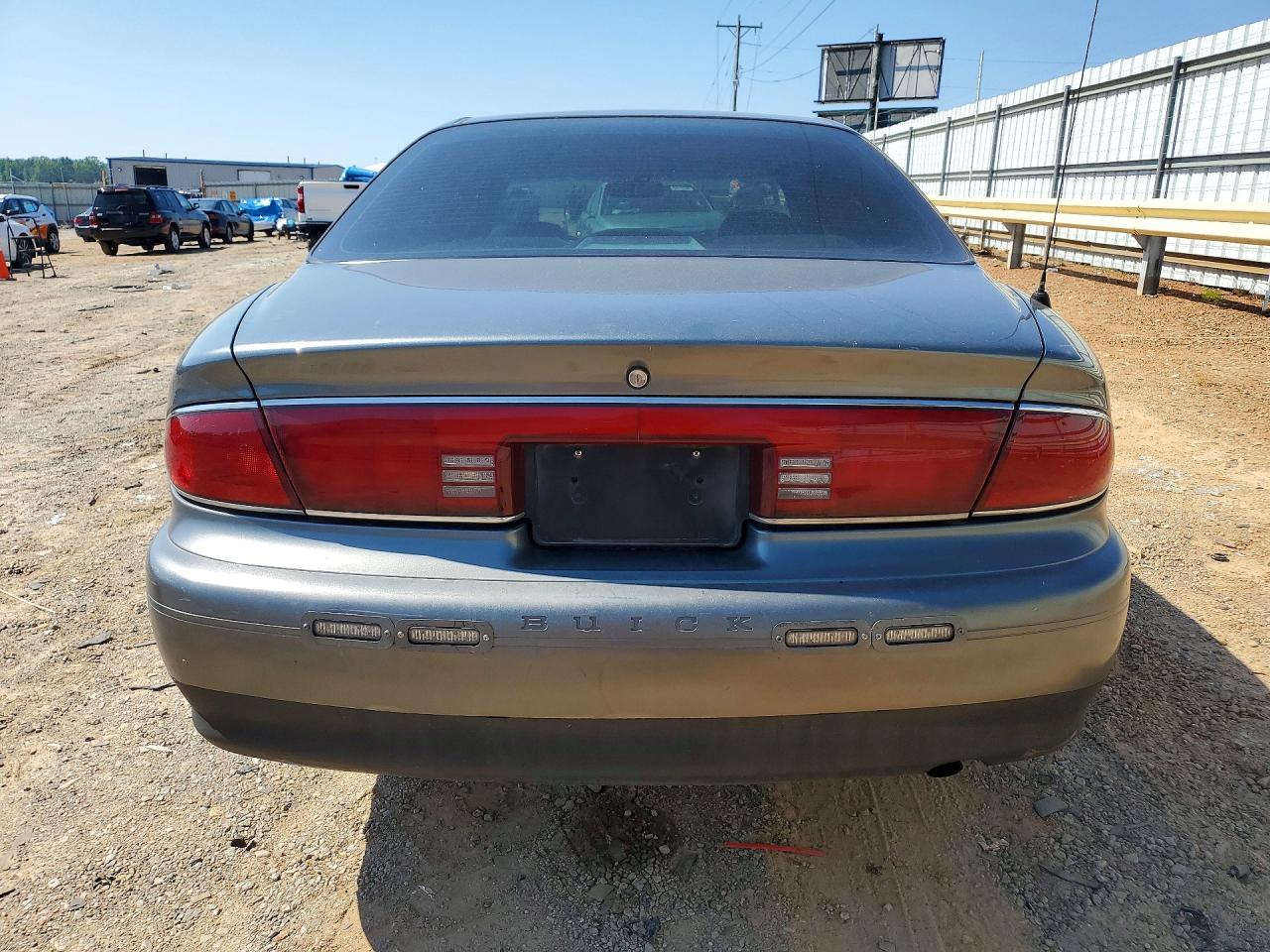 2004 BUICK CENTURY