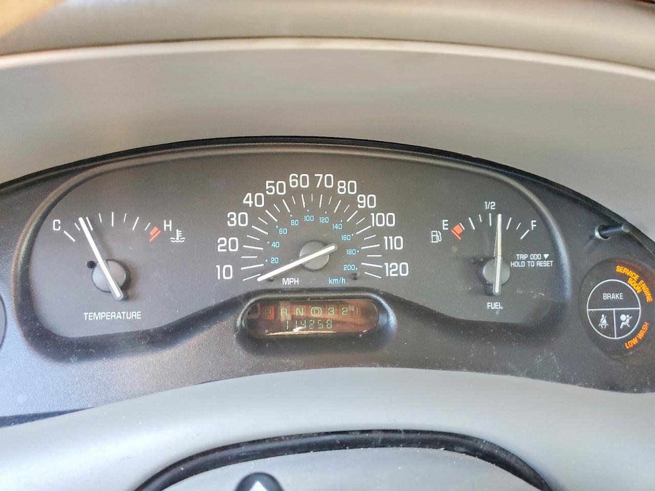 2004 BUICK CENTURY