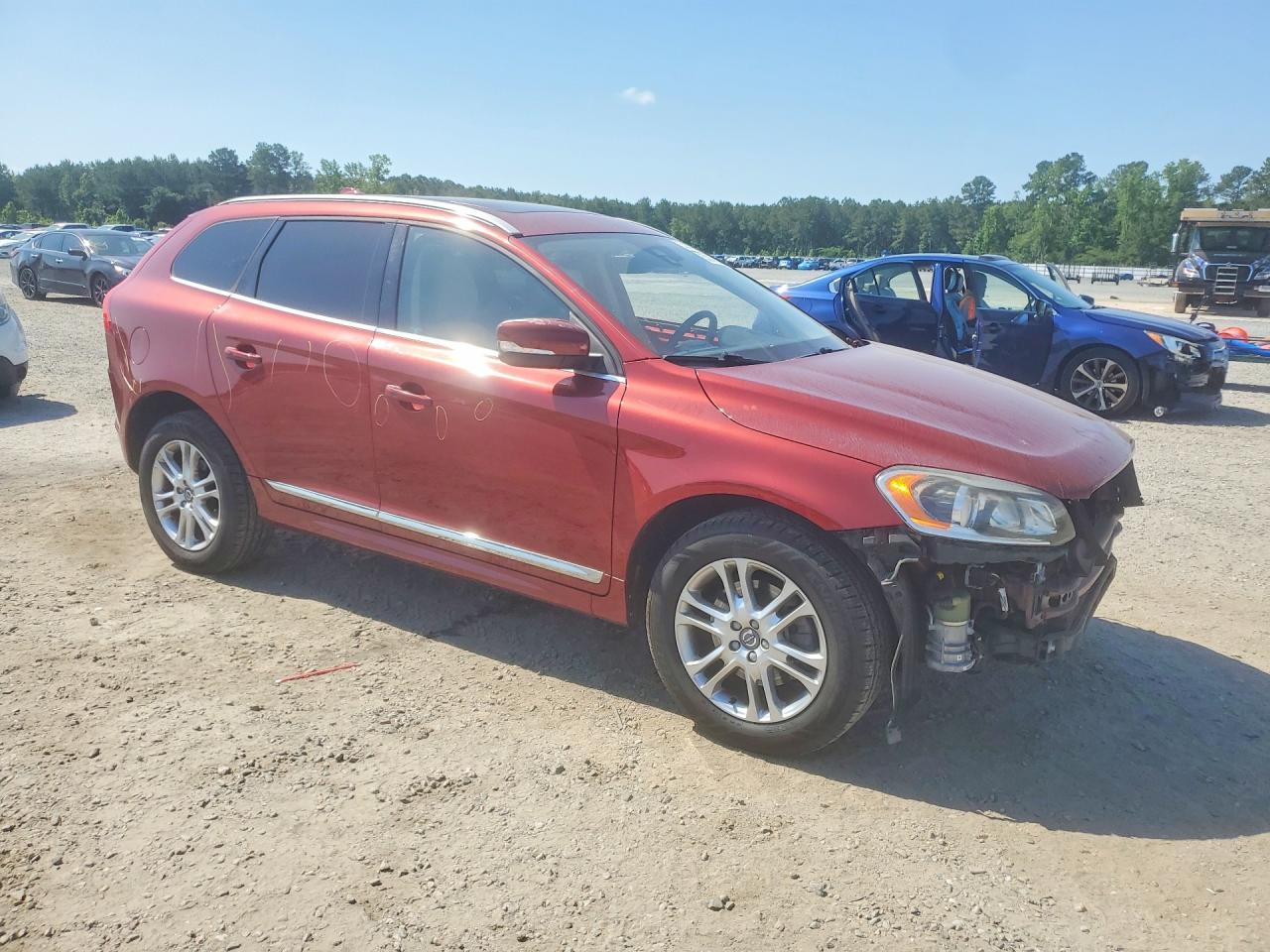 2015 VOLVO XC60