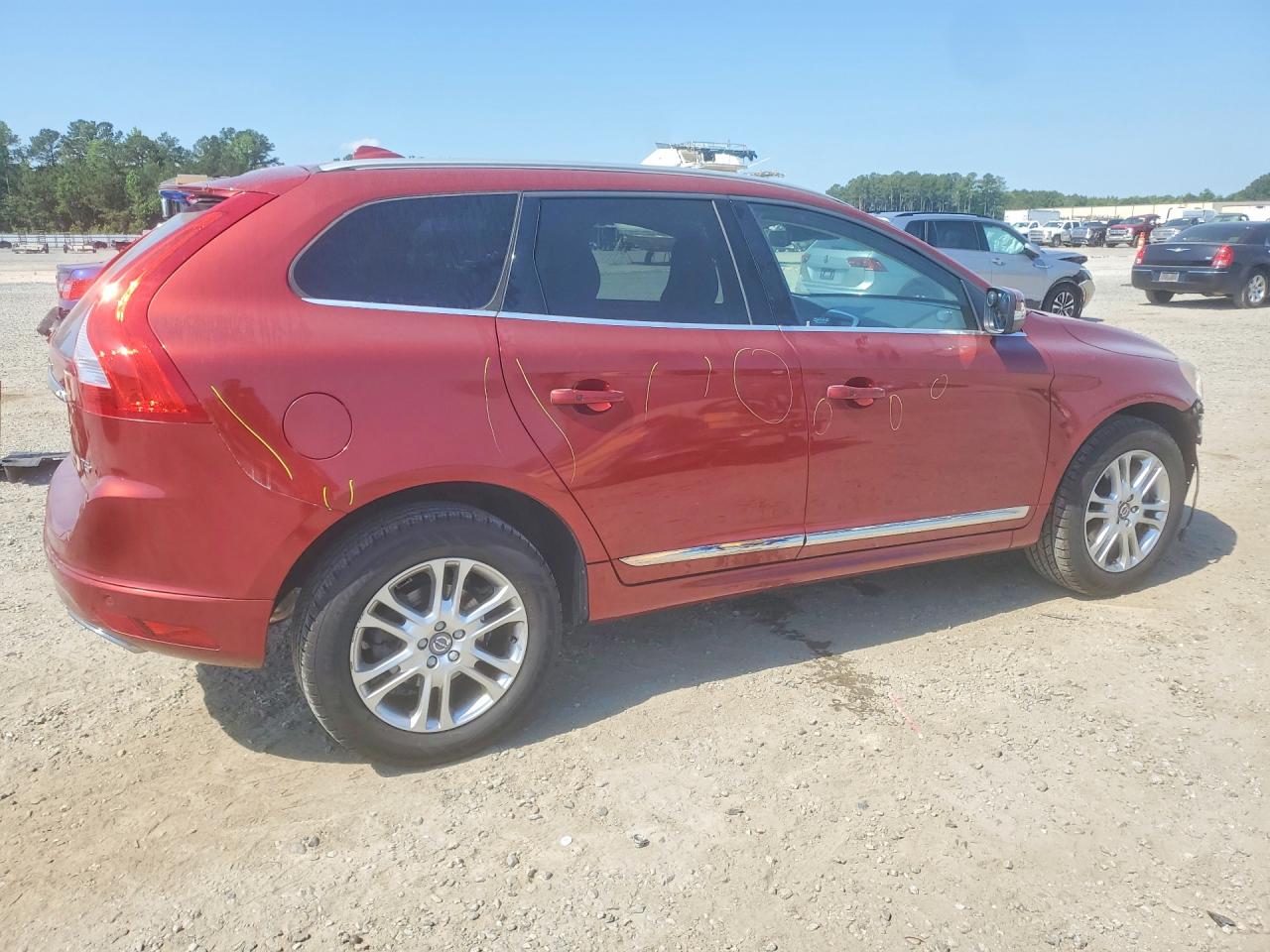 2015 VOLVO XC60