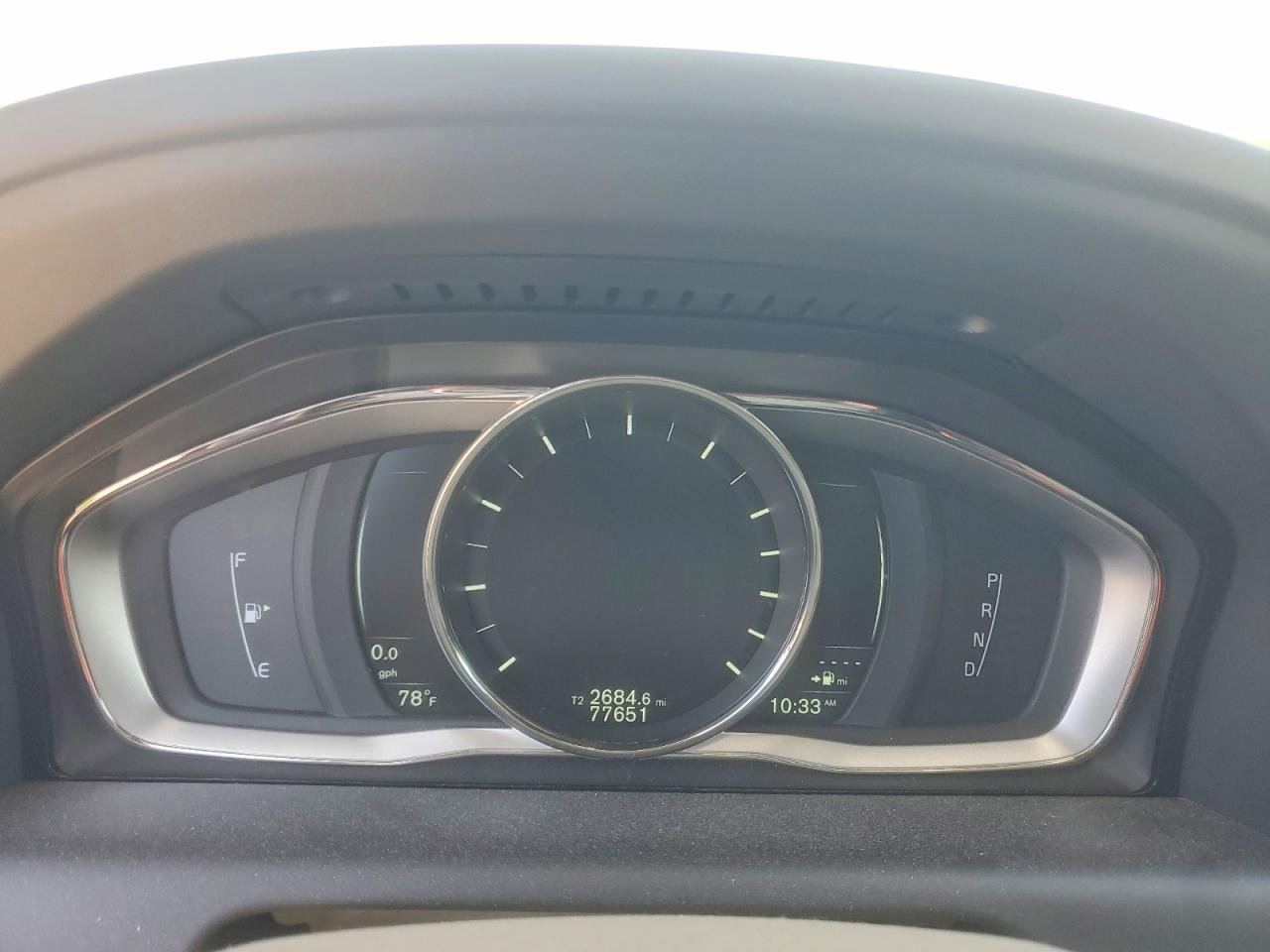2015 VOLVO XC60
