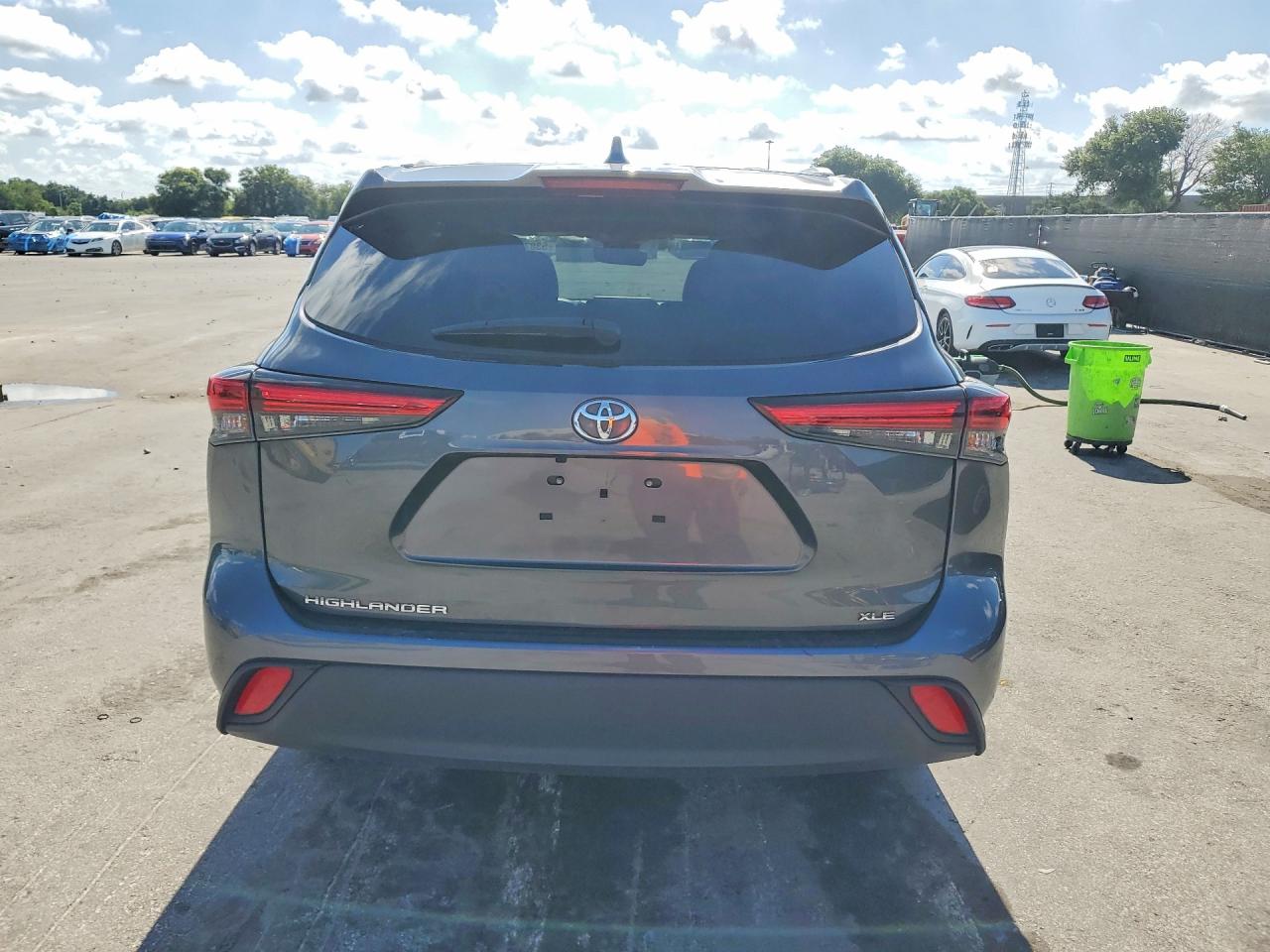 2023 TOYOTA HIGHLANDER