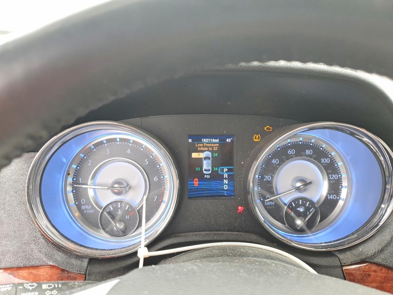 2014 CHRYSLER 300