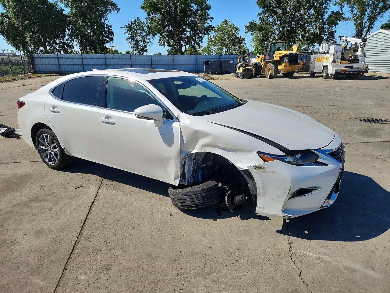 2016 LEXUS ES350