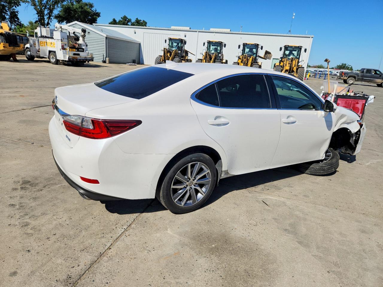 2016 LEXUS ES350