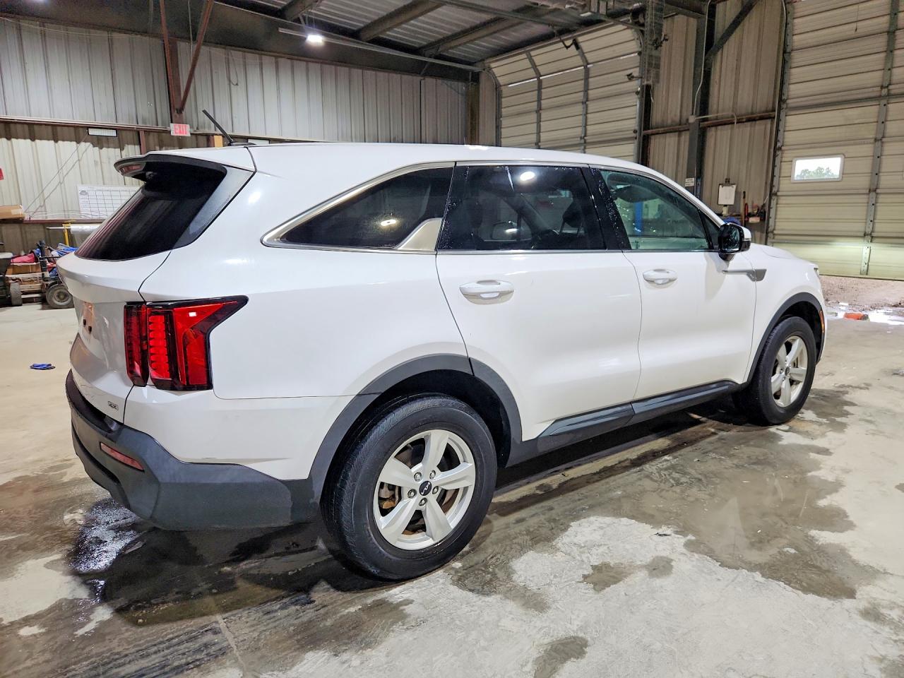 2023 KIA SORENTO