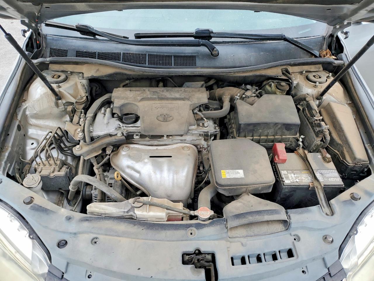 2016 TOYOTA CAMRY