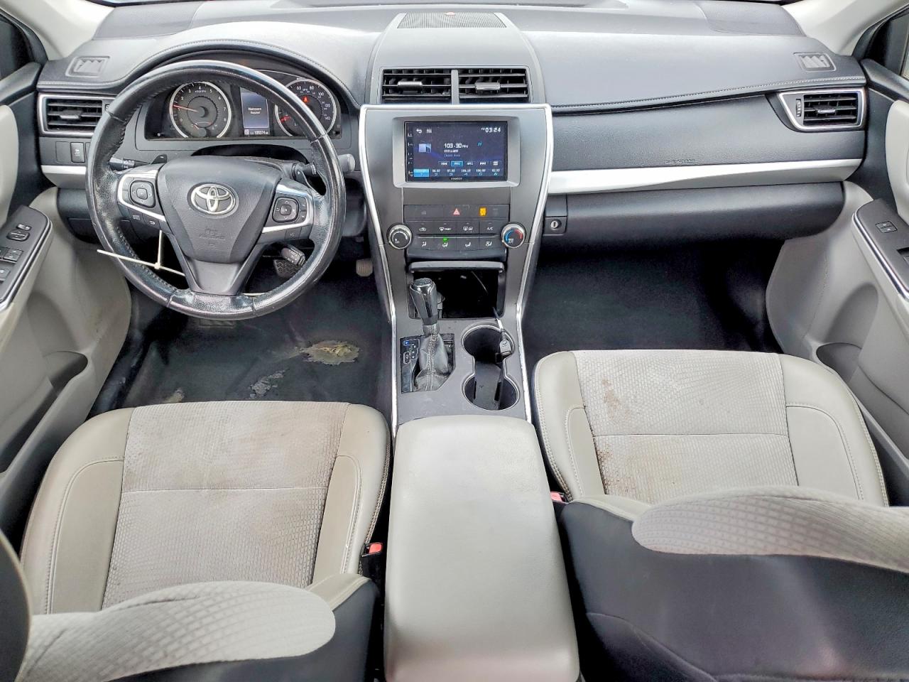 2016 TOYOTA CAMRY