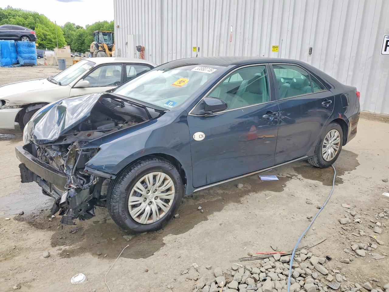 2014 TOYOTA CAMRY