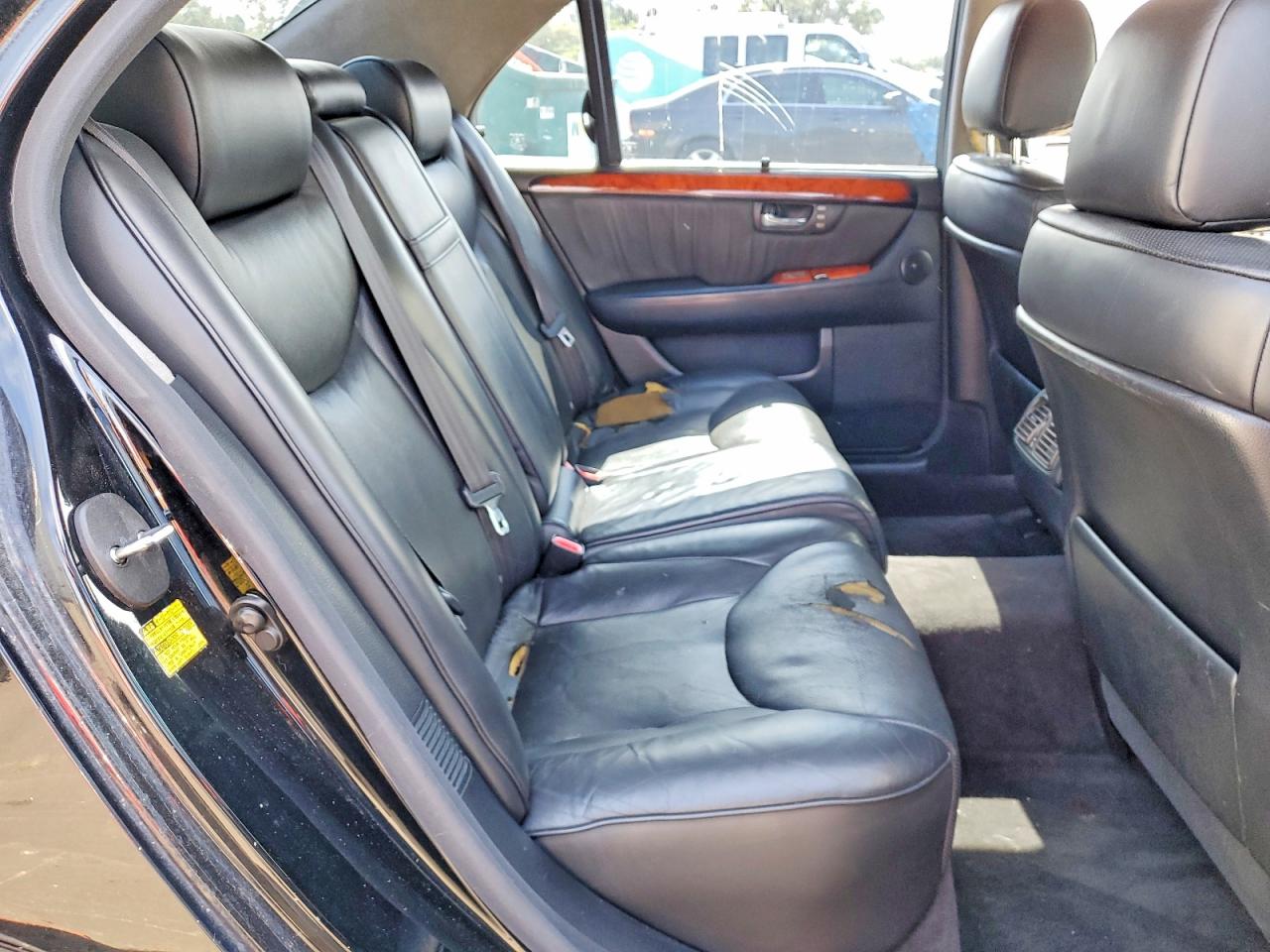 2005 LEXUS LS430