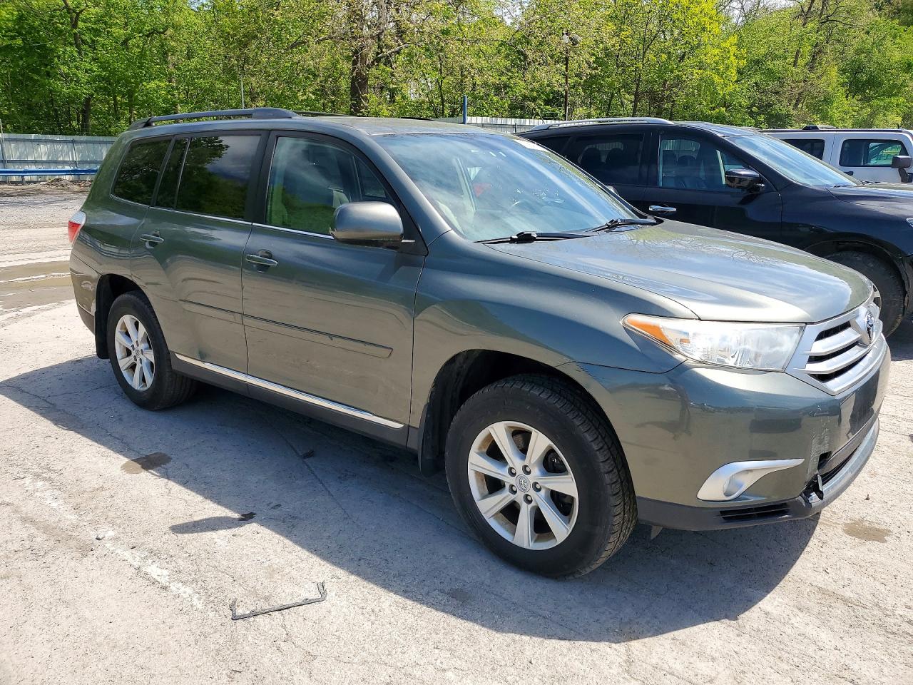 2012 TOYOTA HIGHLANDER