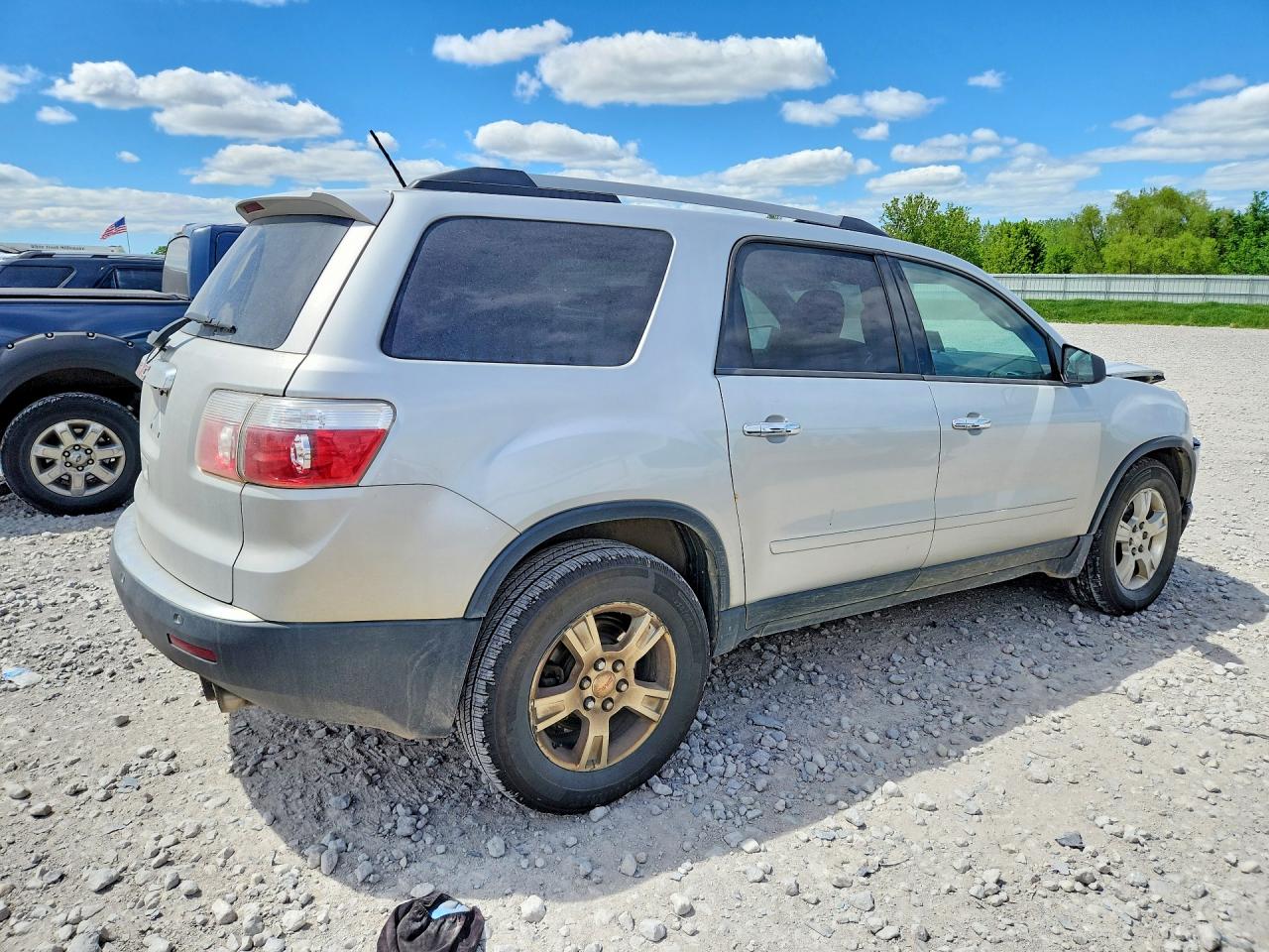 2011 GMC ACADIA
