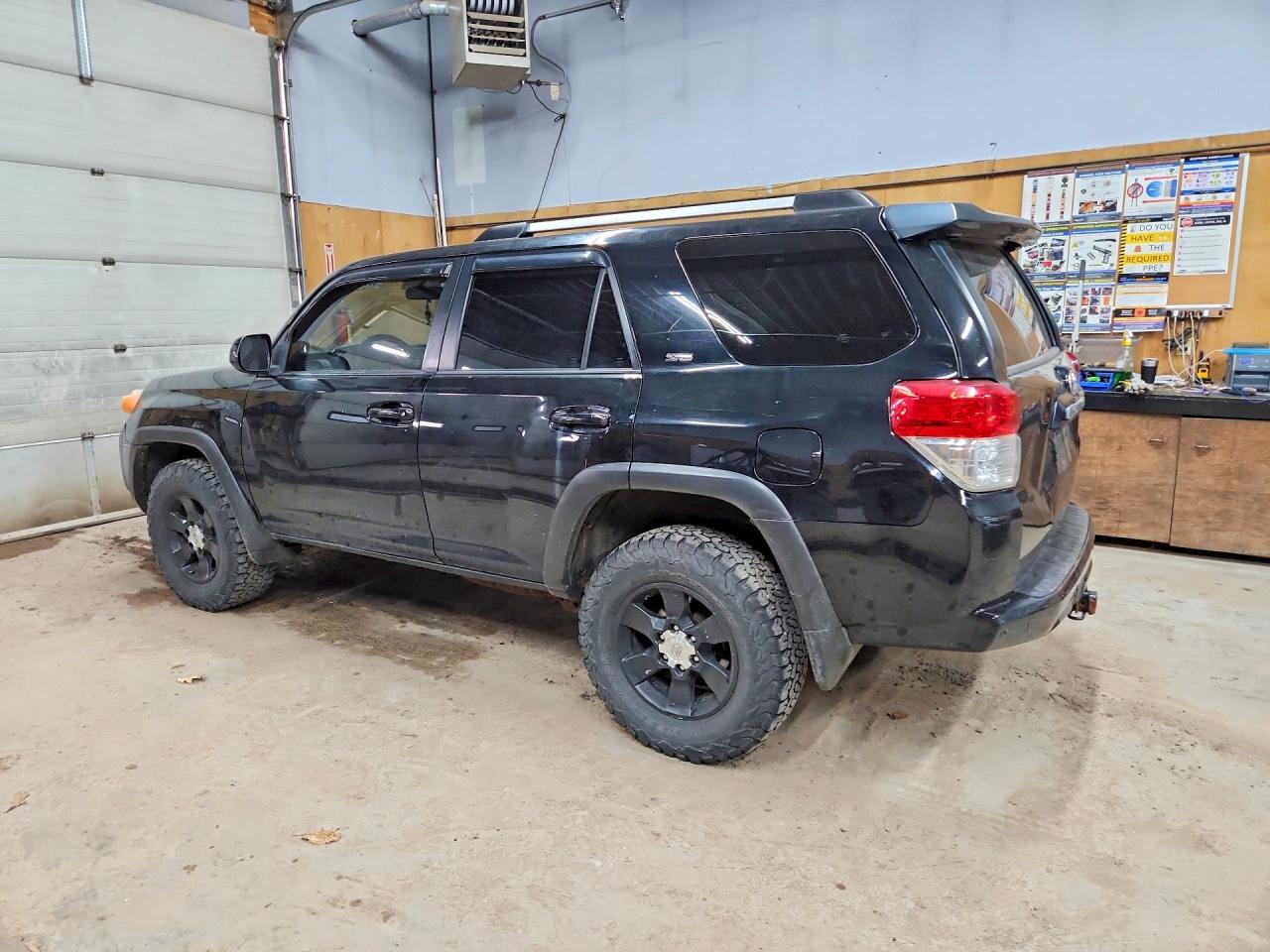 2010 TOYOTA 4RUNNER