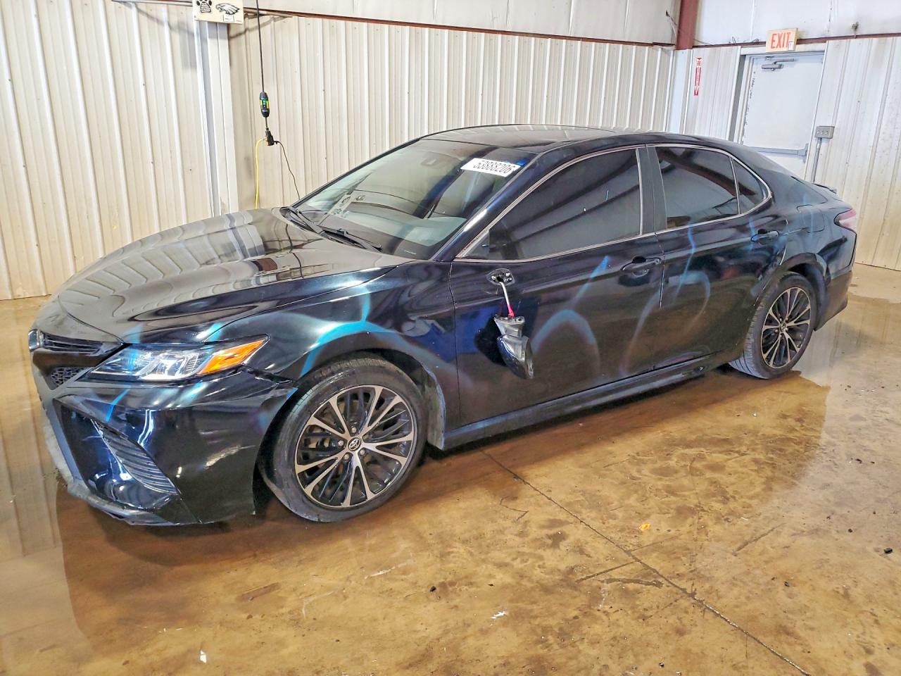 2018 TOYOTA CAMRY