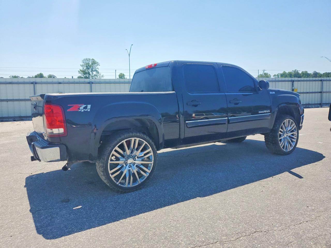 2013 GMC SIERRA