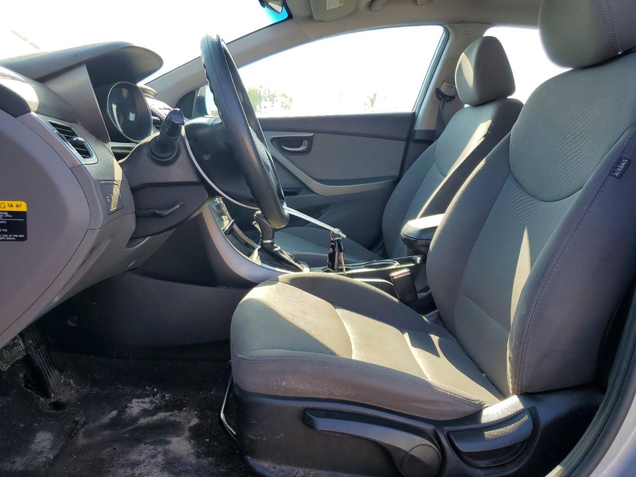 2014 HYUNDAI ELANTRA