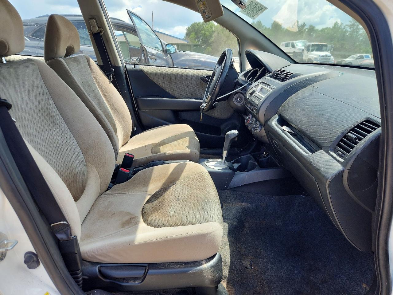 2007 HONDA FIT