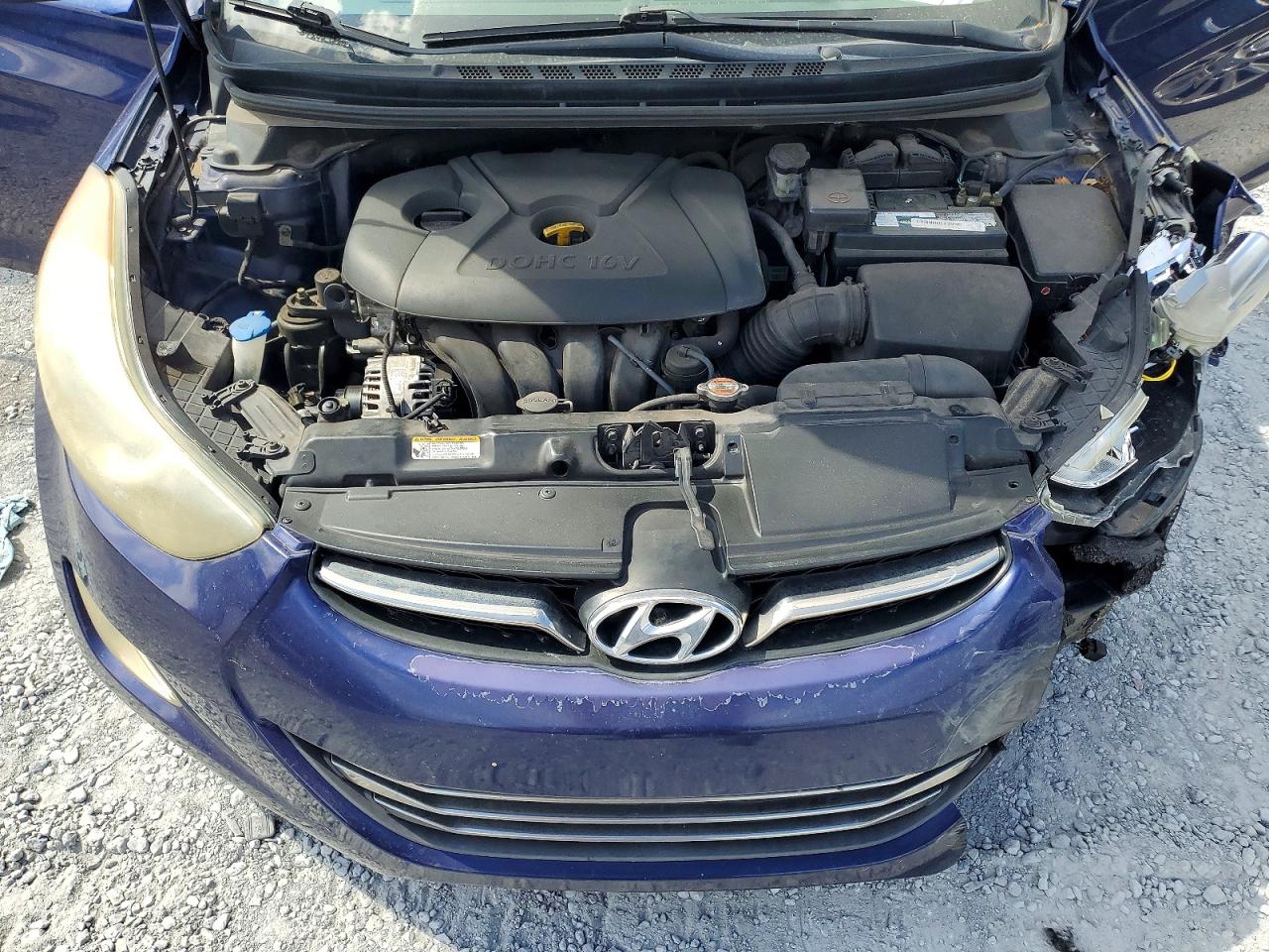 2012 HYUNDAI ELANTRA