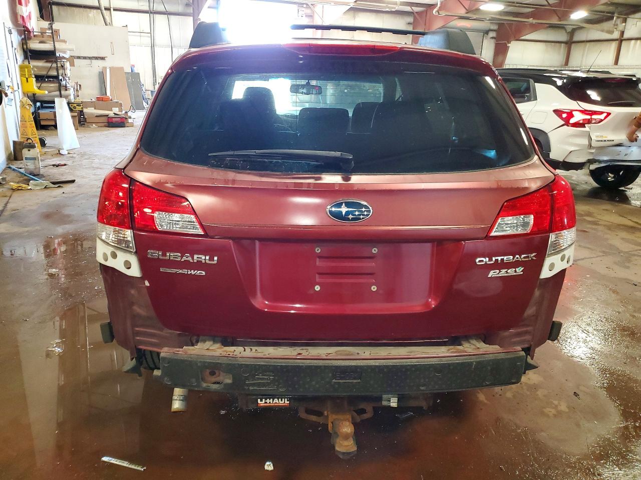 2011 SUBARU OUTBACK