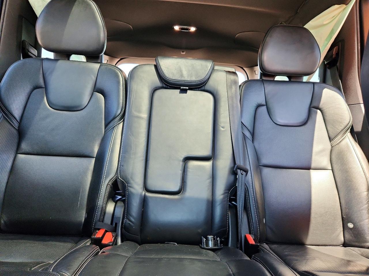 2018 VOLVO XC90