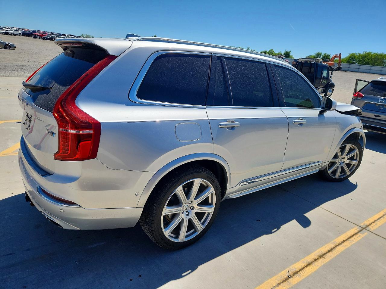 2018 VOLVO XC90