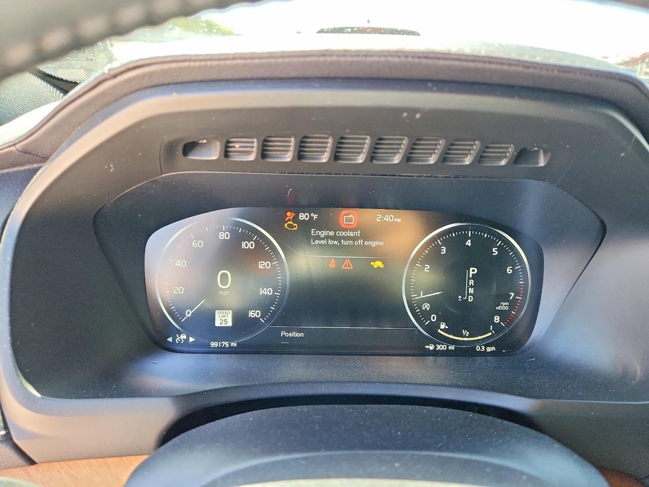 2018 VOLVO XC90
