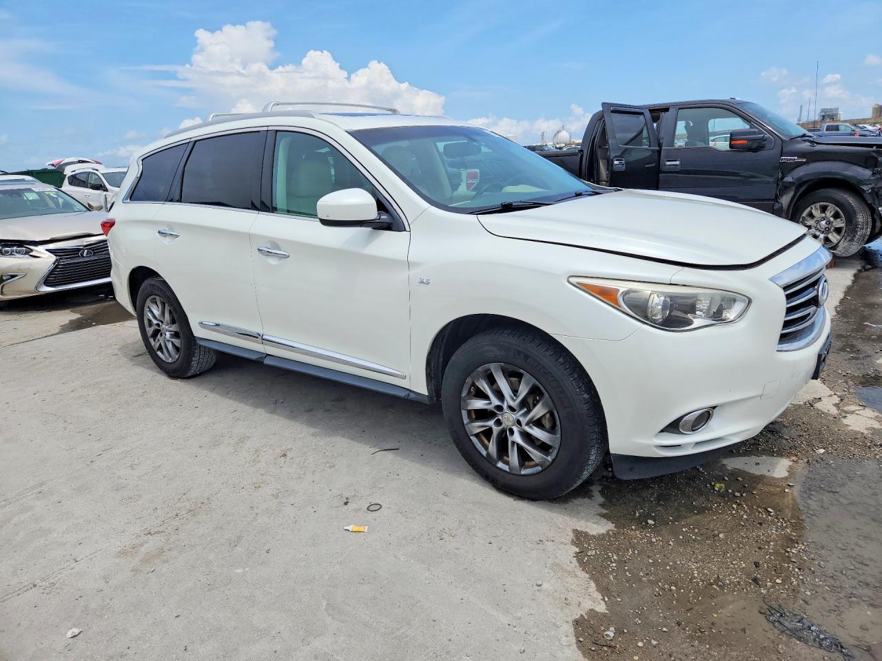 2015 INFINITI QX60